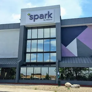 Hotel Spark By Hilton East I 70 Denver